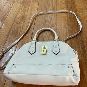 Juicy Couture Beige/Cream Shoulder Bag